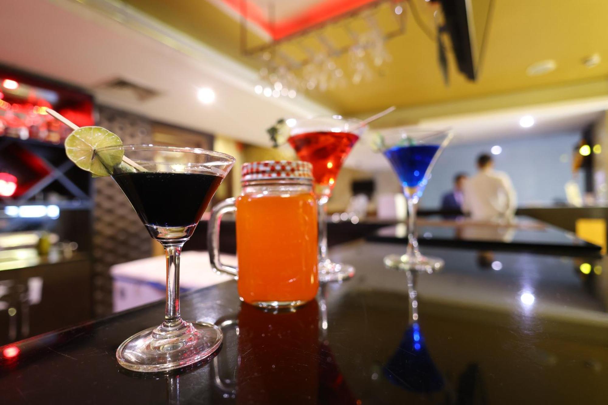 Airport Hotel Ramhan Palace Mahipalpur New Delhi Exteriör bild
